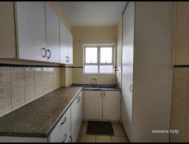 1 BEDROOM PROPERTY TO RENT IN NORTH BEACH